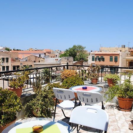 חאניה Traditional Idramon Hotel מראה חיצוני תמונה