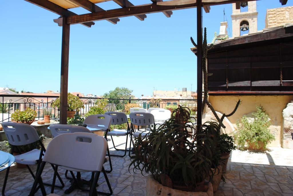 חאניה Traditional Idramon Hotel מראה חיצוני תמונה