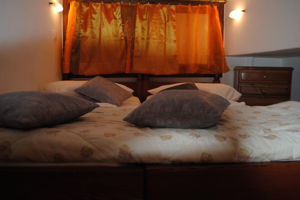 חאניה Traditional Idramon Hotel מראה חיצוני תמונה