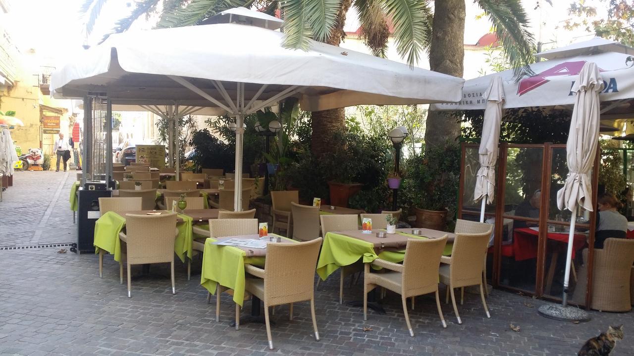 חאניה Traditional Idramon Hotel מראה חיצוני תמונה